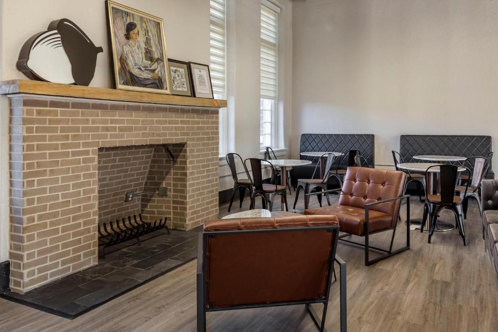 Inn at Blackstone
